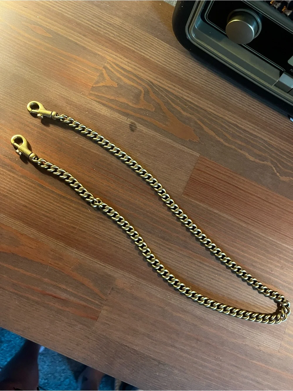 Coach chain brass